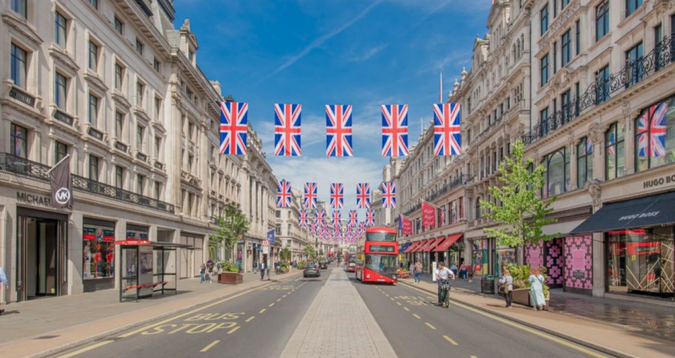 THE WEST END IS BACK A summer of celebrations begins Only in the West End this Summer Holiday