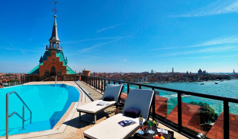 Hilton Molino Stucky Venice Giudecca travel rooftop pool