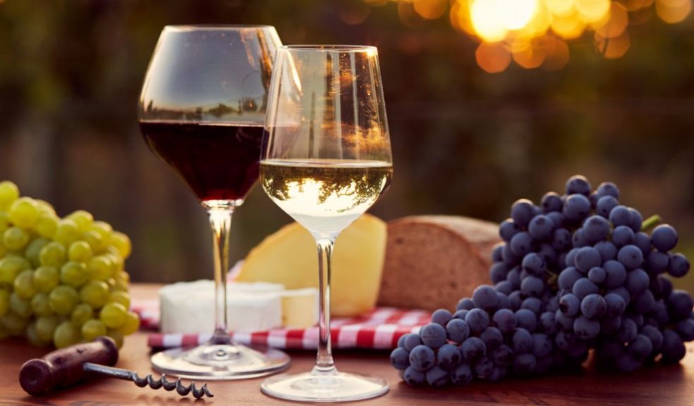 Best places around the world to enjoy cheese and wine  on your travels