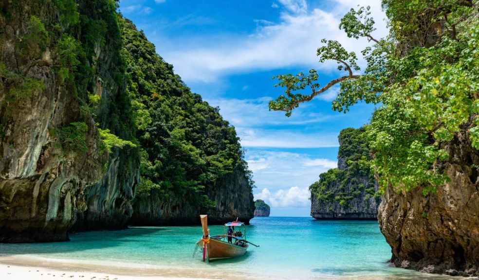 Digital Nomads Thailand Beach Travel