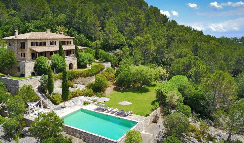 Plunge into a Purple Summer with the Luxury Villa Operators Top Holiday Hideaways of 2022 Plunge into a Purple Summer with the Luxury Villa Operators Top Holiday Hideaways of 2022