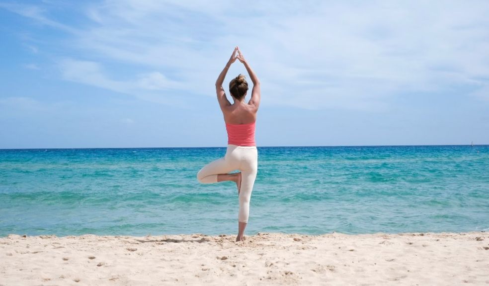 Travel Friendly work outs and exercise yoga beach Travel Friendly work outs and exercise yoga beach