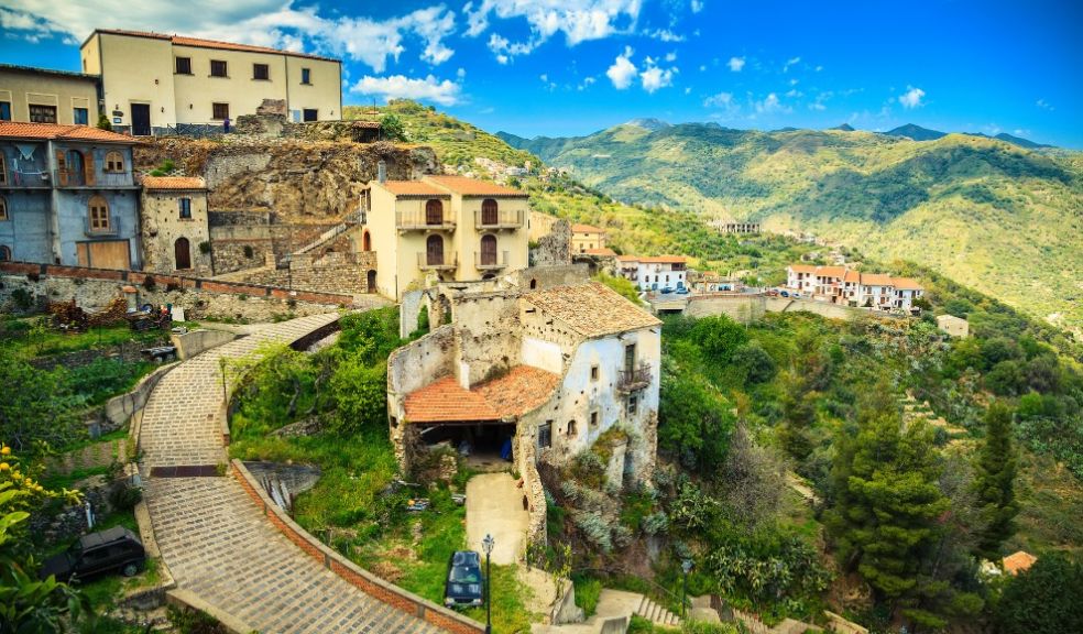 Travel holidays Experience The Myths and Legends of Sicily With Villatravellers 