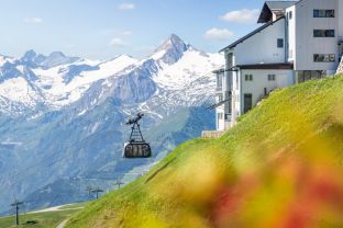 Austria to Argentina 4 Snow-Filled Holiday Destinations for 2022 Summertime Skiing travel