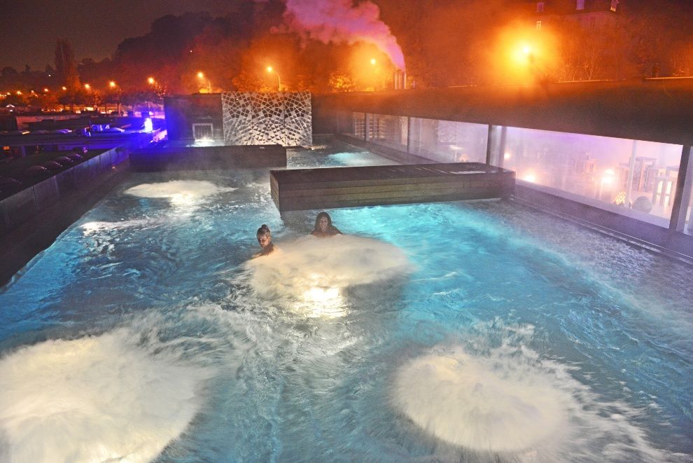 Combine ski holiday and city break with a stopover in Geneva travel Bain-Bleu Hammam & Spa