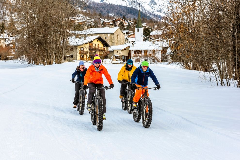 Fat bike Courmayeur Mont Blanc, Northern Italy, travel