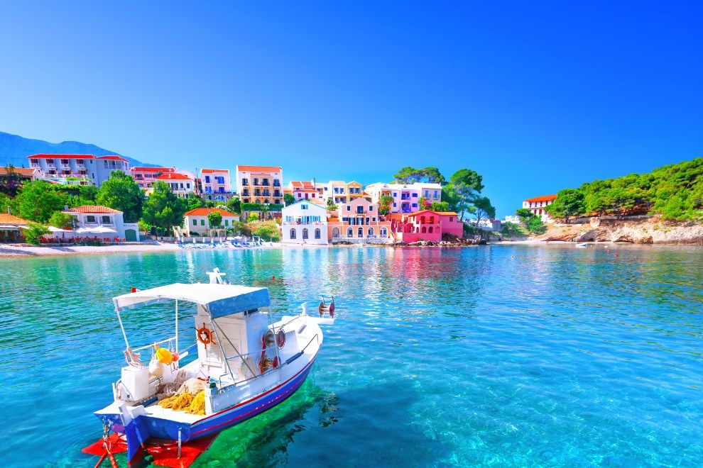 Kefalonia Santorini who New data reveals the hidden Greek Islands to escape to summer holiday travel