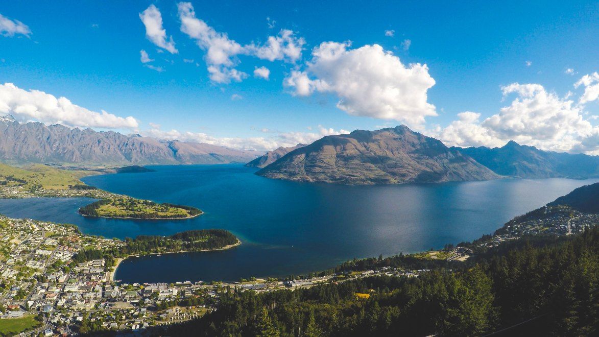Best travel destinations for group of friends in 2023 New Zealand