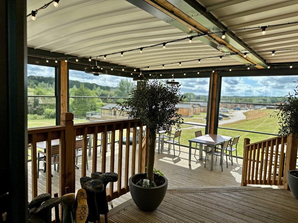 Clawford Lakes & Resort Escape A Travel Daily Review Apple and Grape Restaurant and bar