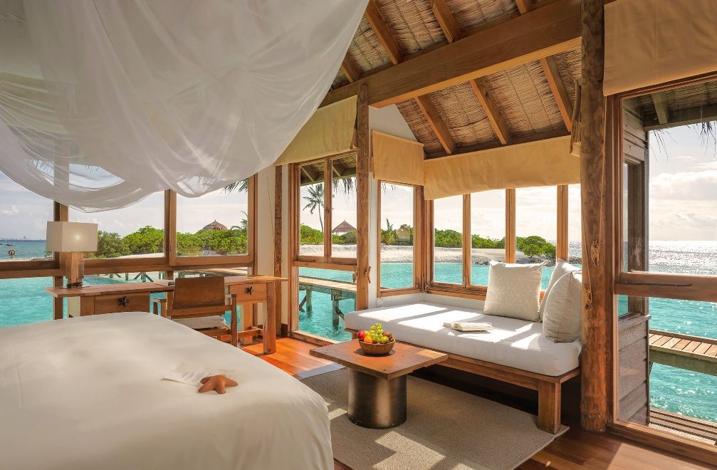 Gili Lagoon Retreat Guest Bedroom Gili Lankanfushi Maldives Travel