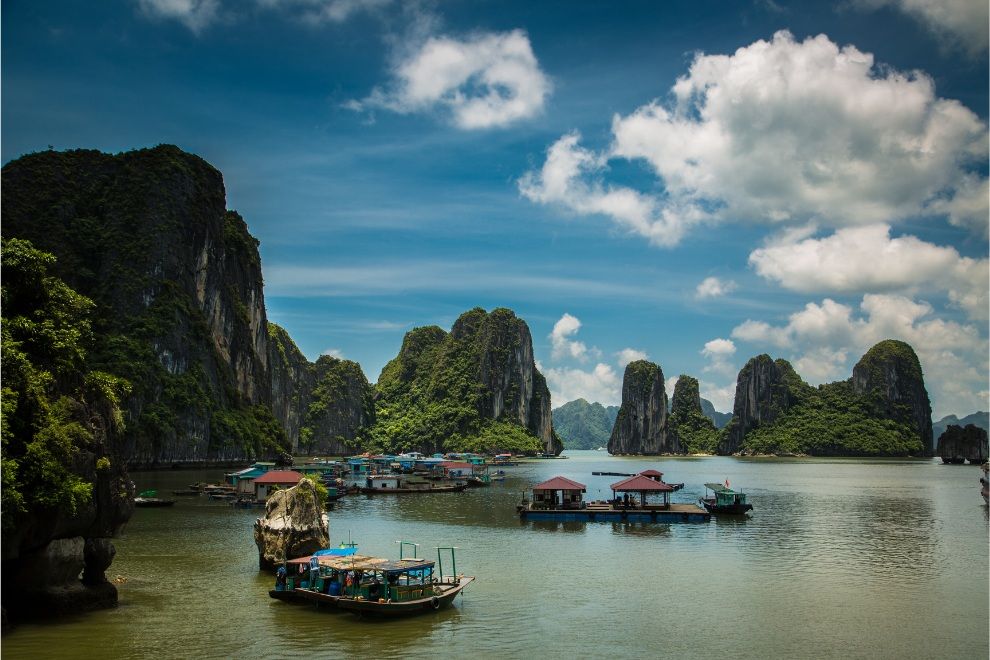 Ha Long Bay Vietnam Romantic Adventures That Make The Perfect Valentines Present travel