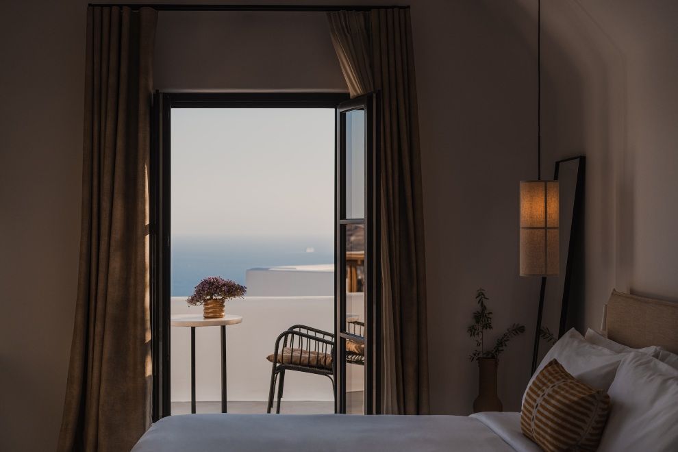 Island Adventure – Nobu Hotel Santorini The Ultimate Greekend Getaway 