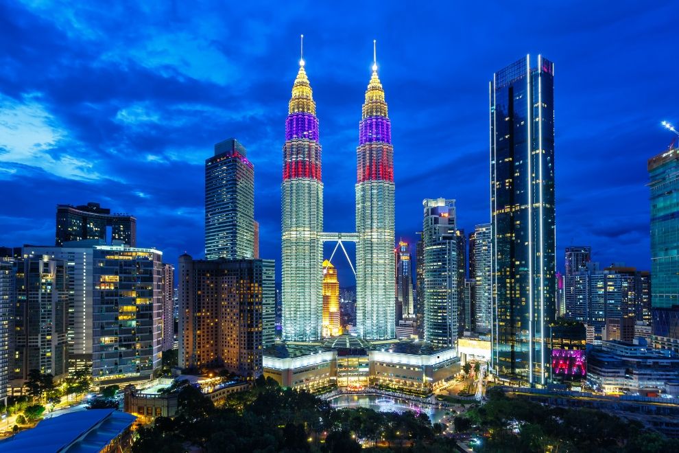 Petronas Towers Kuala Lumpur Malaysia Travel Guide