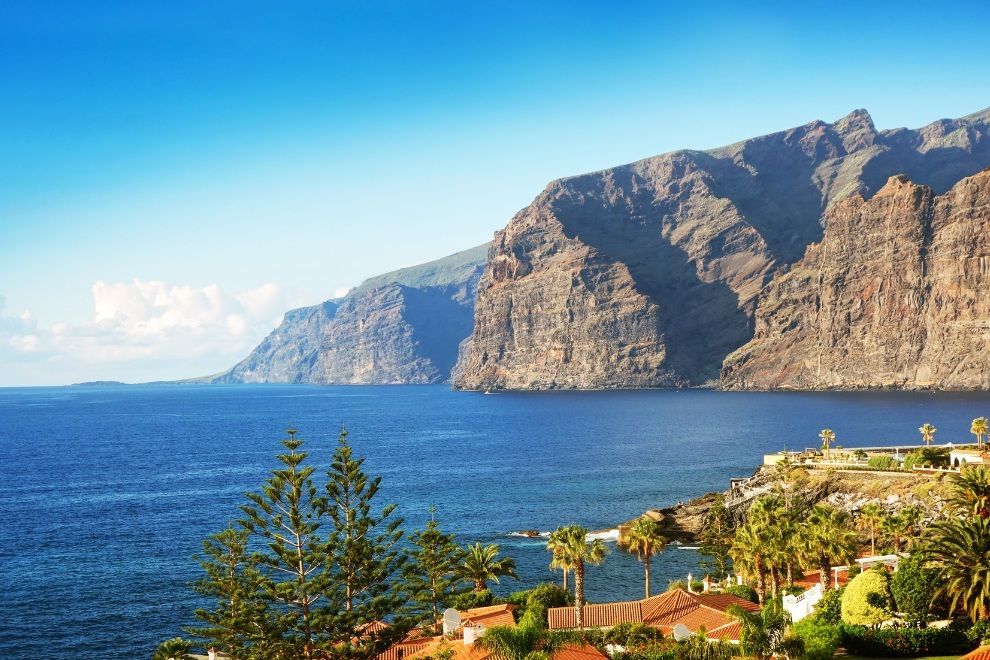 Where is hot to travel to in March? Top 10 holiday destinations Los Gigantes