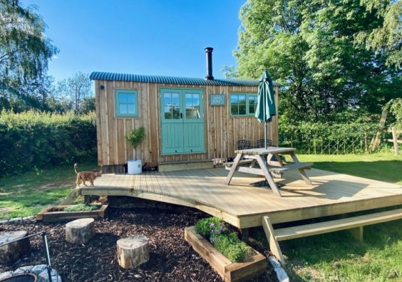 A big travel adventure in a tiny hut family travel glamping holidays A big travel adventure in a tiny hut family travel glamping holidays