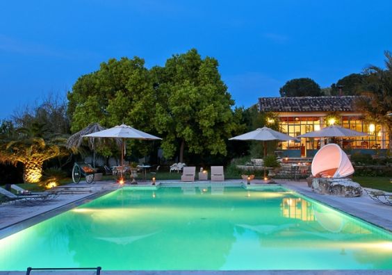 Risoluzione Alta Lavorata Travel Daily