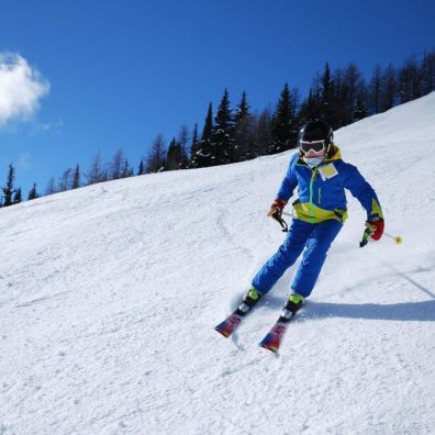 Get Snowsports Holiday Ready Five Tips for Staying Safe on the Slopes travel