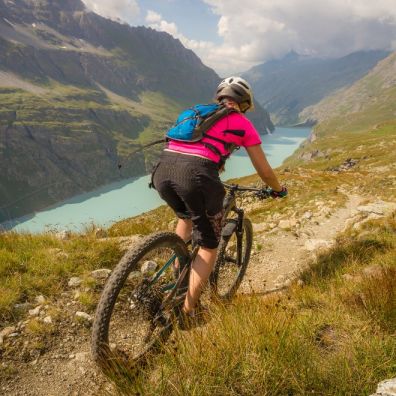 Trending Travel Mountain Bike Essentials