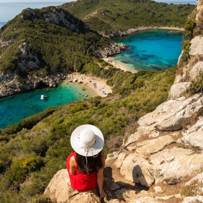 Where is hot in April? The best hot holiday destinations for April